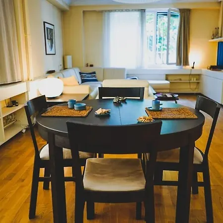 דירה Modern In Cool Area